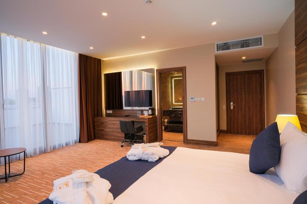 Ekor Elegance Hotel Famagusta  Exteriör bild