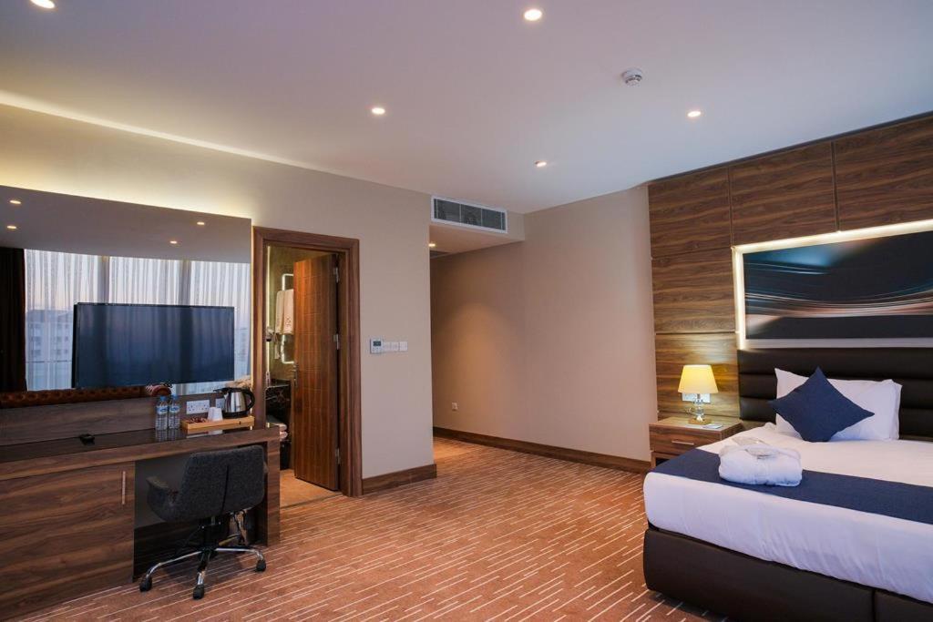 Ekor Elegance Hotel Famagusta  Exteriör bild